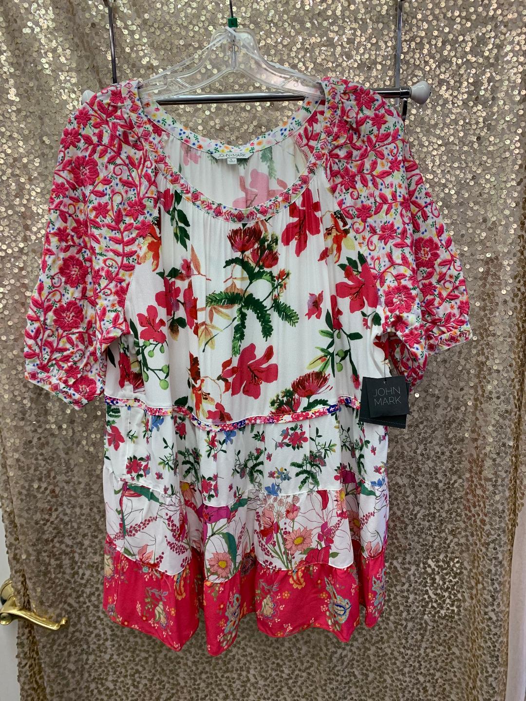 PINKWHITE FLORAL TIERED TOP