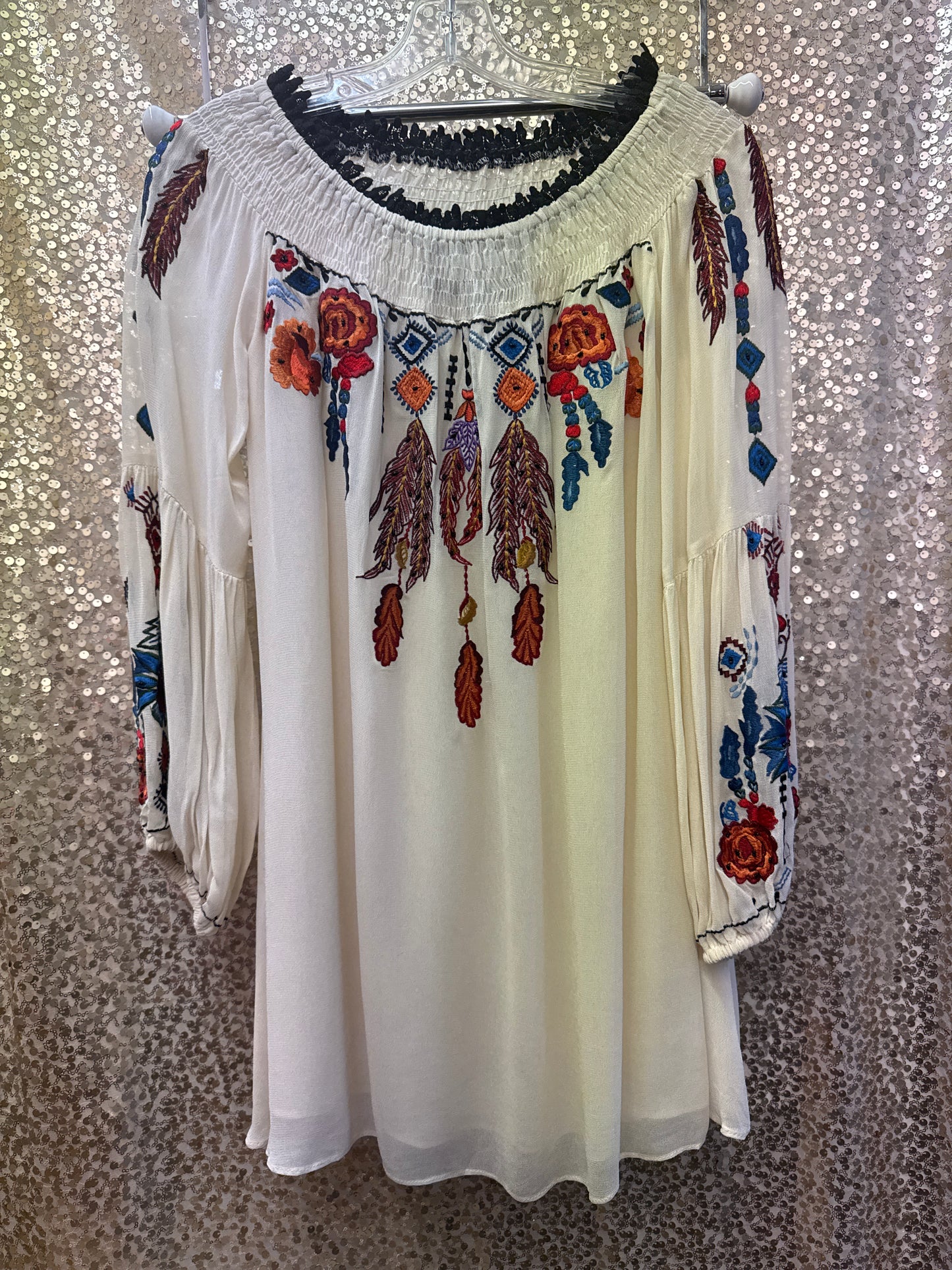 VC IVORY TUNIC TOP