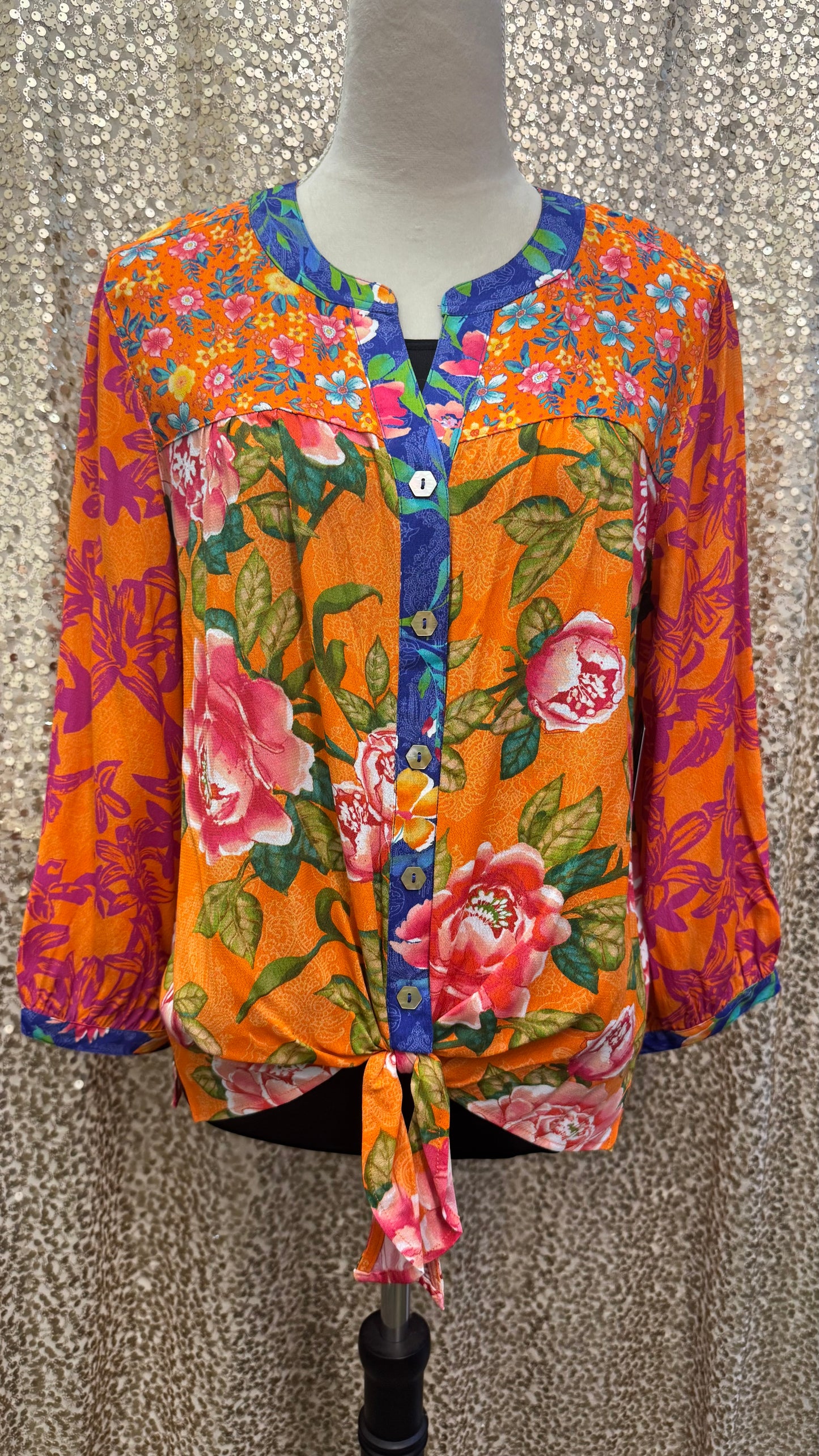 JM FLORAL PRINT TIE FRONT TOP WITH 3/4 SLEEVES