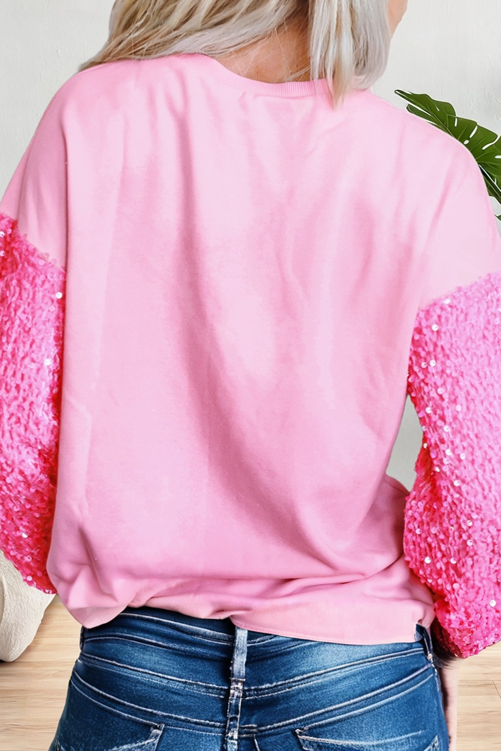 LA FATHER CHRISTMAS GRAPHIC SEQUIN LONG SLEEVE TOP