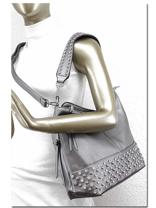 CHIQUE STUDDED HOBO