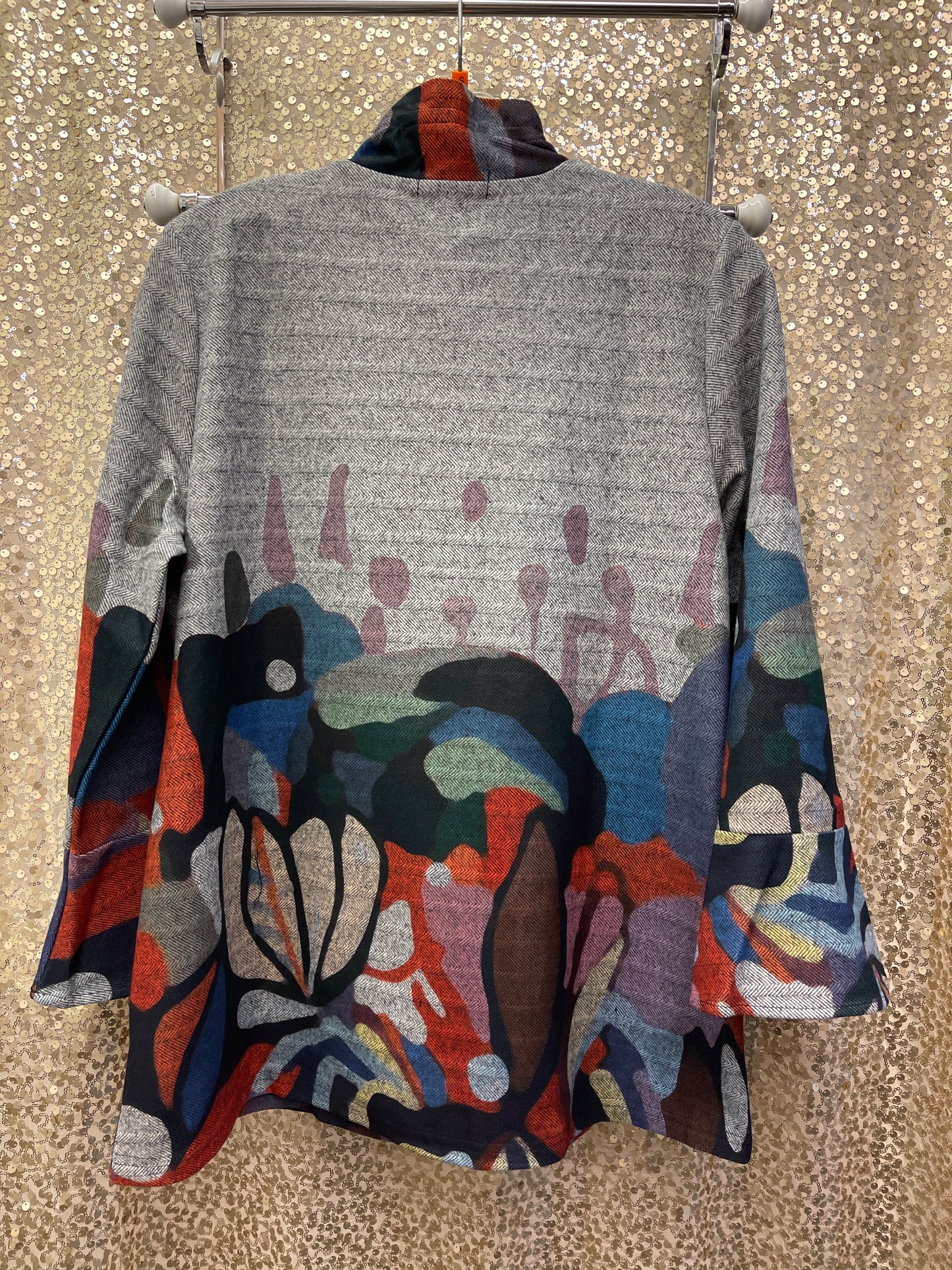 CREATIONS AM586  NICOLE BELL SLEEVE BUTTON FRONT JKT