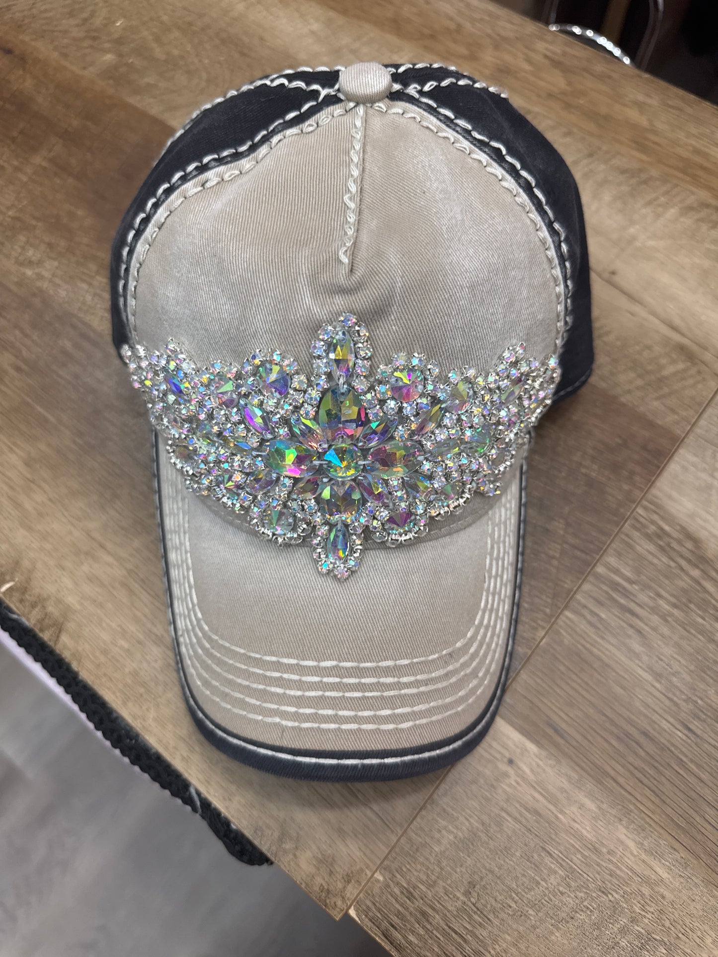 O&P ADJ. BEJEWELED BLING GLITZ CAP KHAKI/BLK SILVER AB STONES
