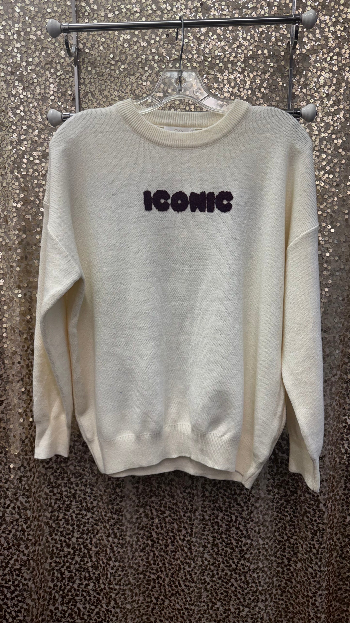 Q2 EMB "ICONIC" SWEATER