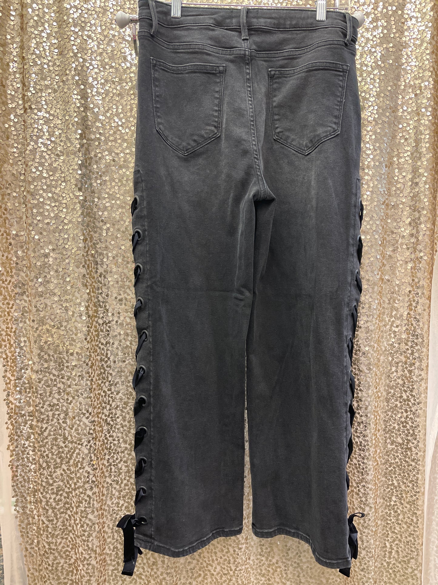 DRIFTWOOD LACEY X CELESTIAL BLK W/DESIGNS JEANS