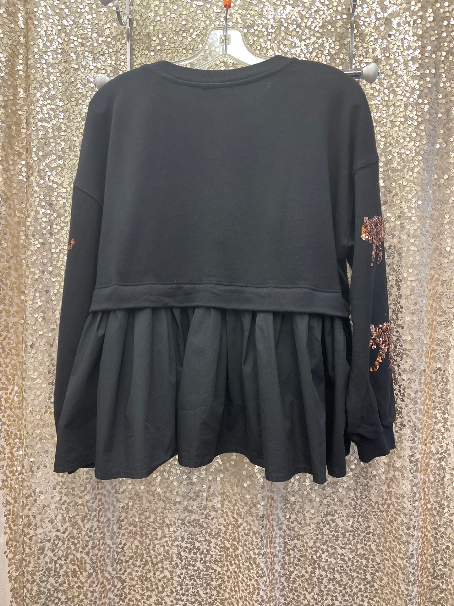 BLUEB TIGER SEQUIN EMBELLISHED BOXY SWEATSHIRT WITH PLEAT