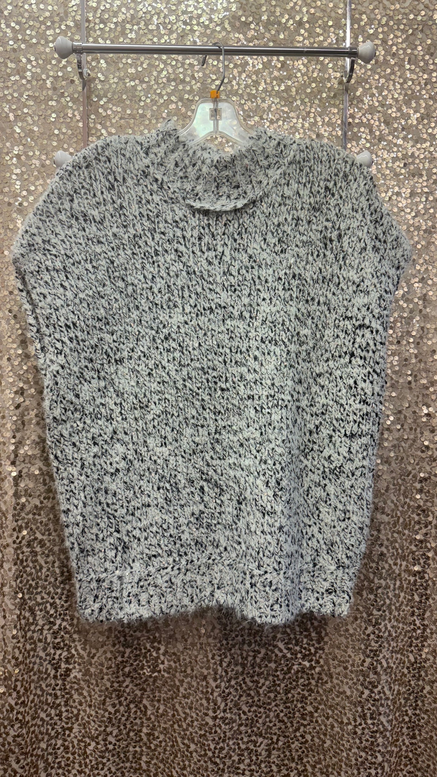 YEST CHARIS SLEEVELESS SWEATER