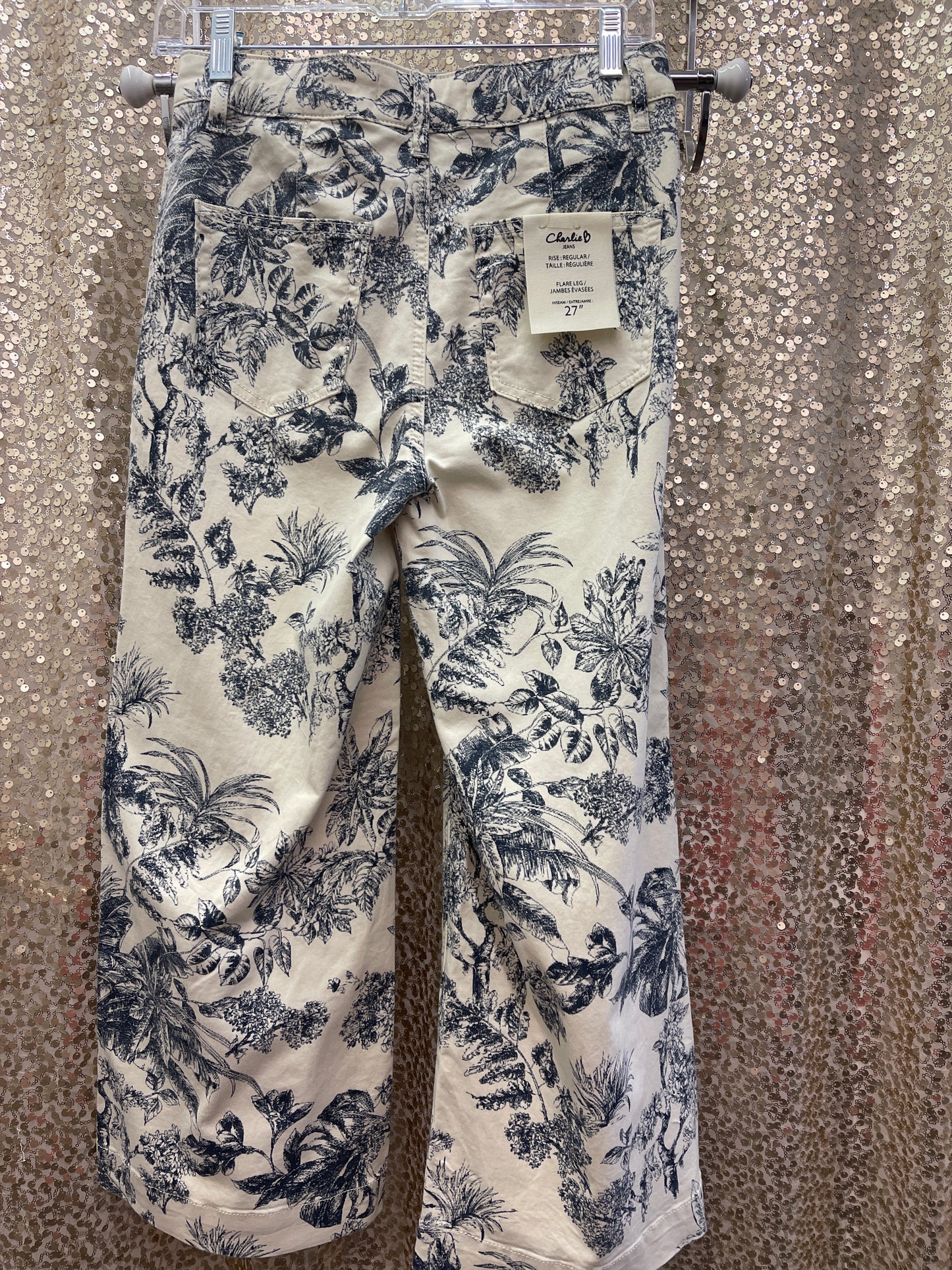 CB PRINTED CROPPED PATCH VERSAILLES