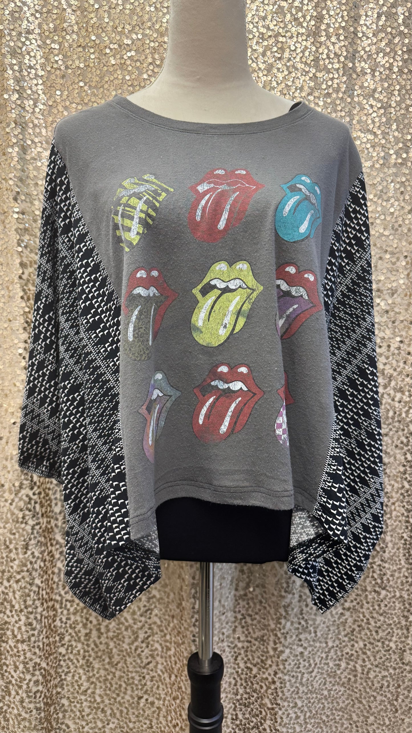 SP ROCK TEE