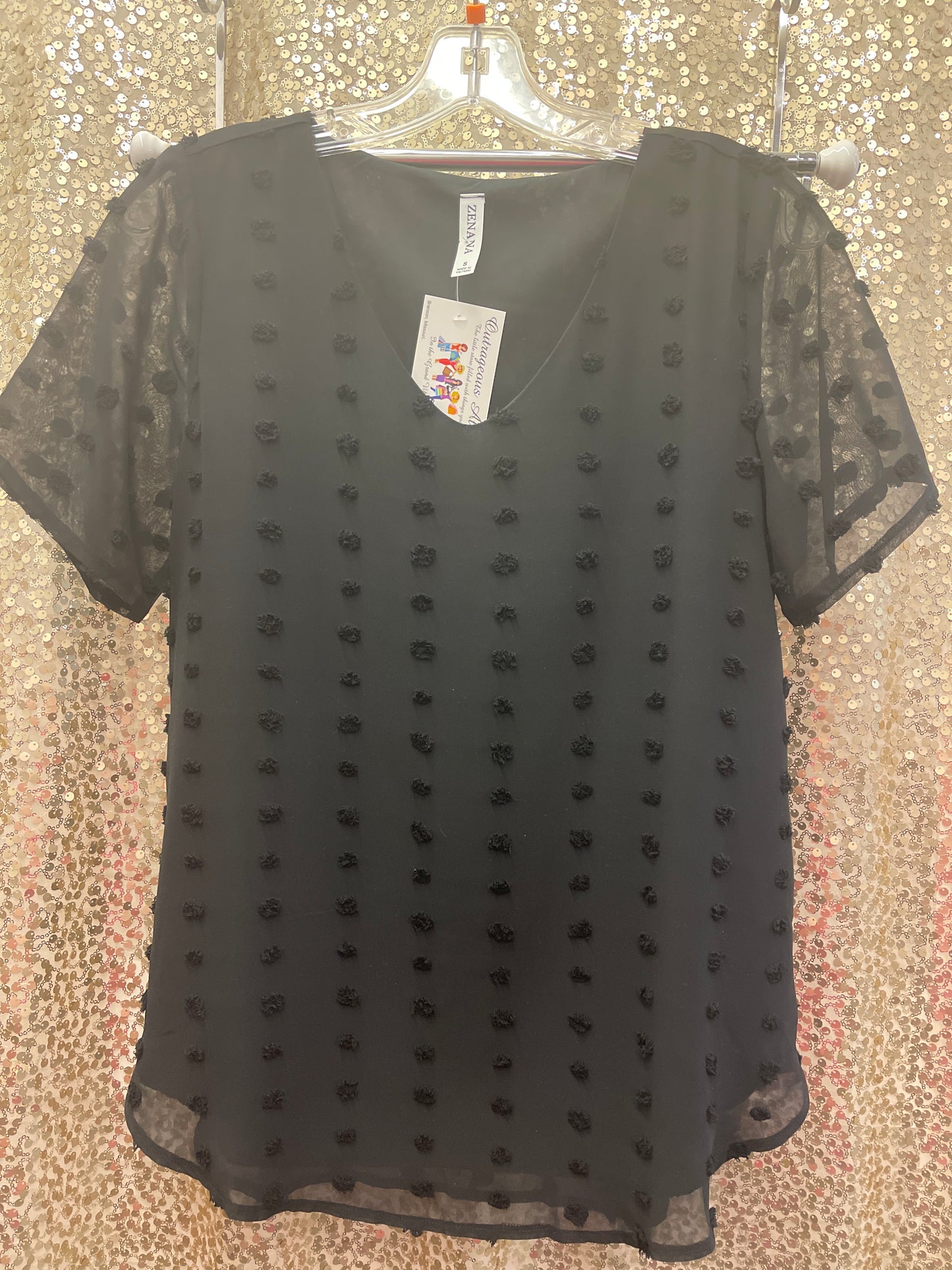 SWISS DOT VNECK SHORT SLEEVE TOP