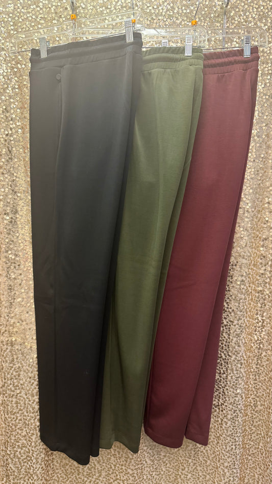 YEST OIRLA SWEATPANTS