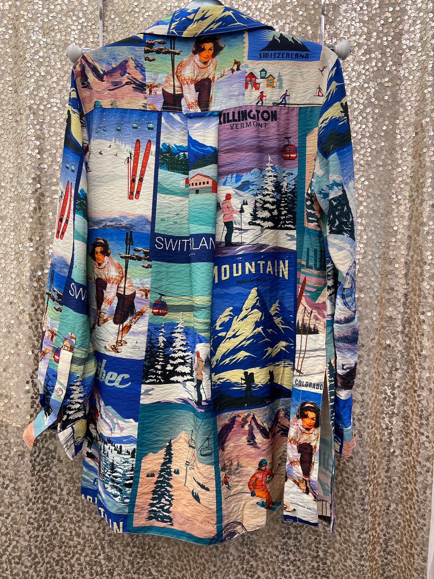 JM NOVELTY TRAVEL BUTTON FRONT TUNIC