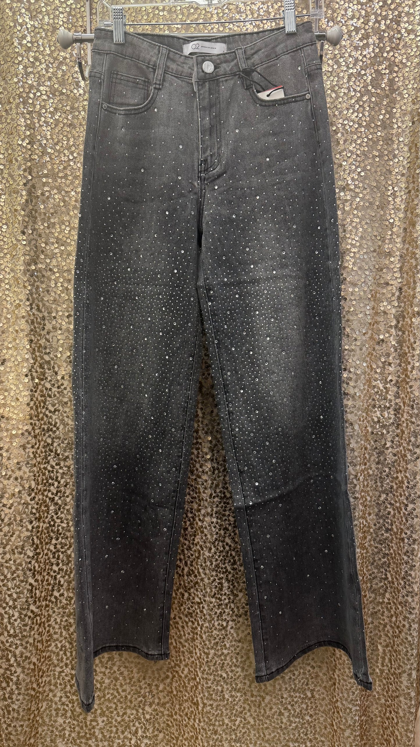 Q2 RHINESTONE EMB JEANS