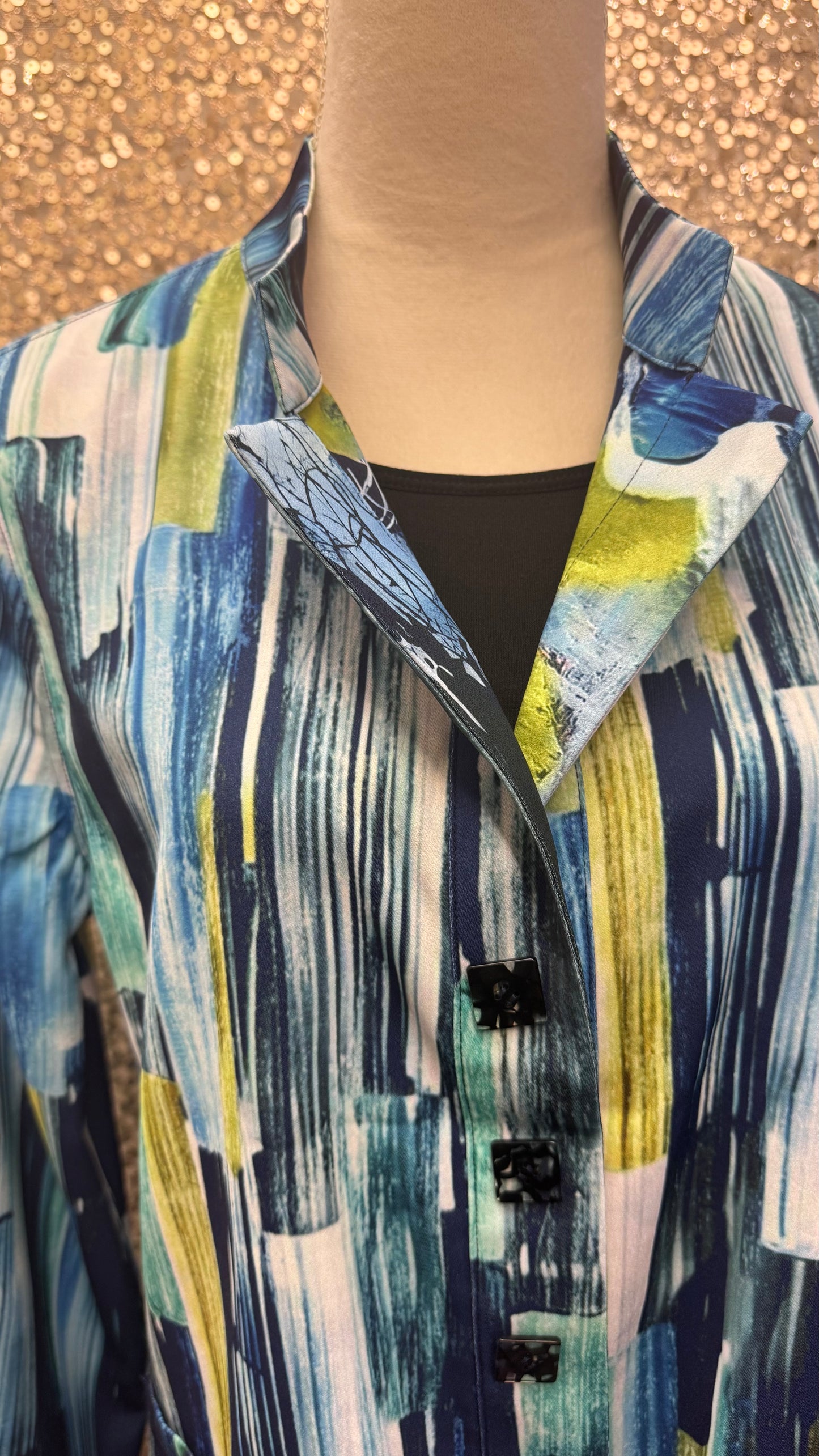 LG STAND COLLAR REVERSIBLE JACKET WITH BUTON DETAILS
