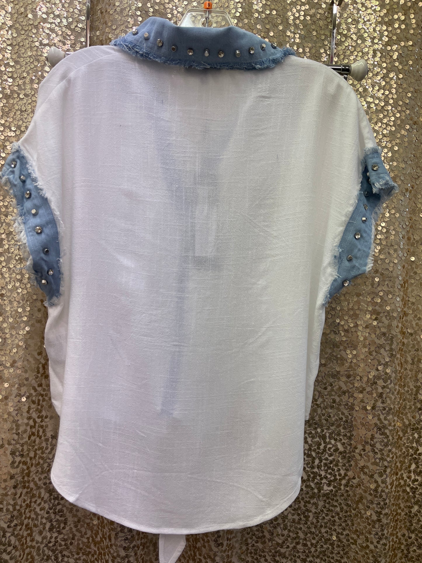 ORLY WHITE/DENIM STUDDED TOP TIE FRONT