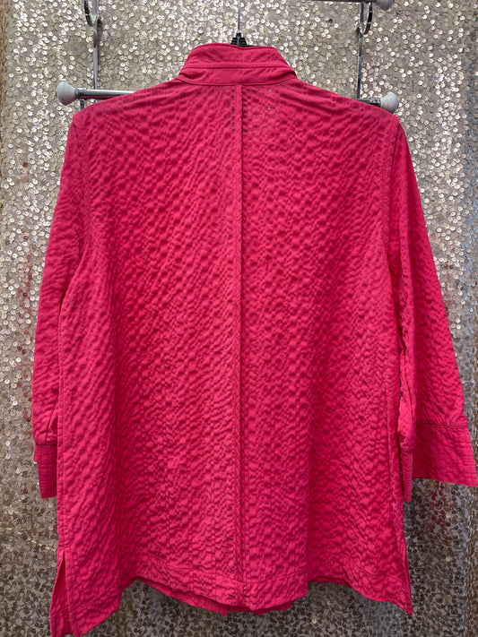 AM FUSCHIA WIRE NECK COLLAR BUTTON FRONT TOP
