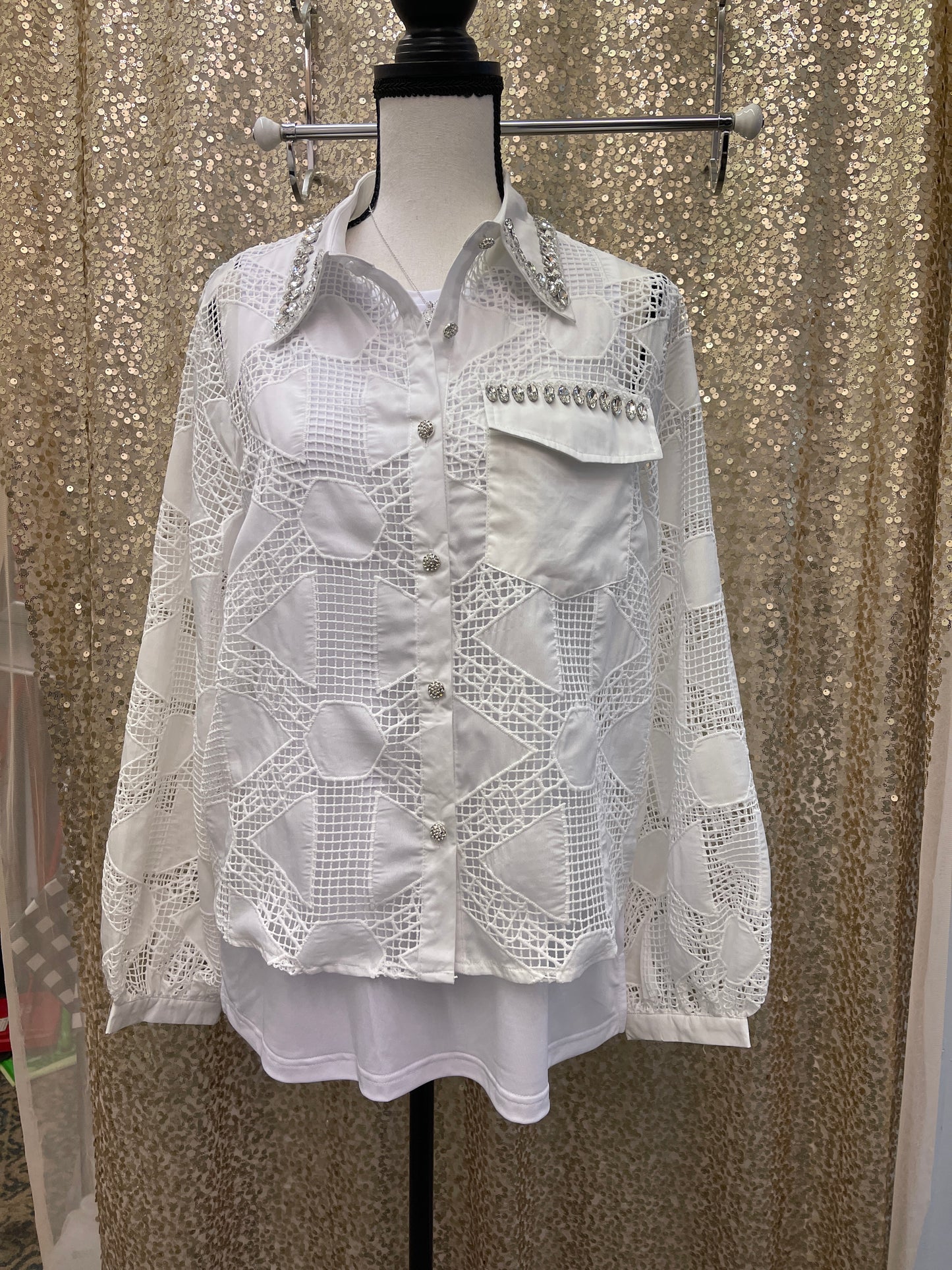 CE MORE WHITE SHIRT RHINESTONE COLLAR & BUTTONS