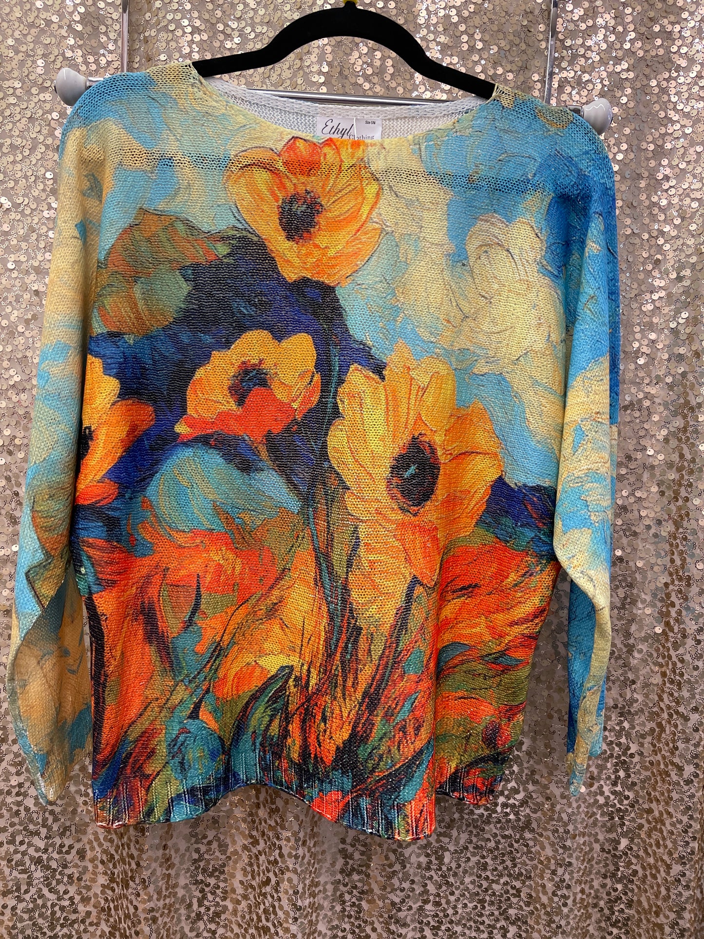 ETHYL L/S PRINT FLOWERS TASTEFUL DESIGN