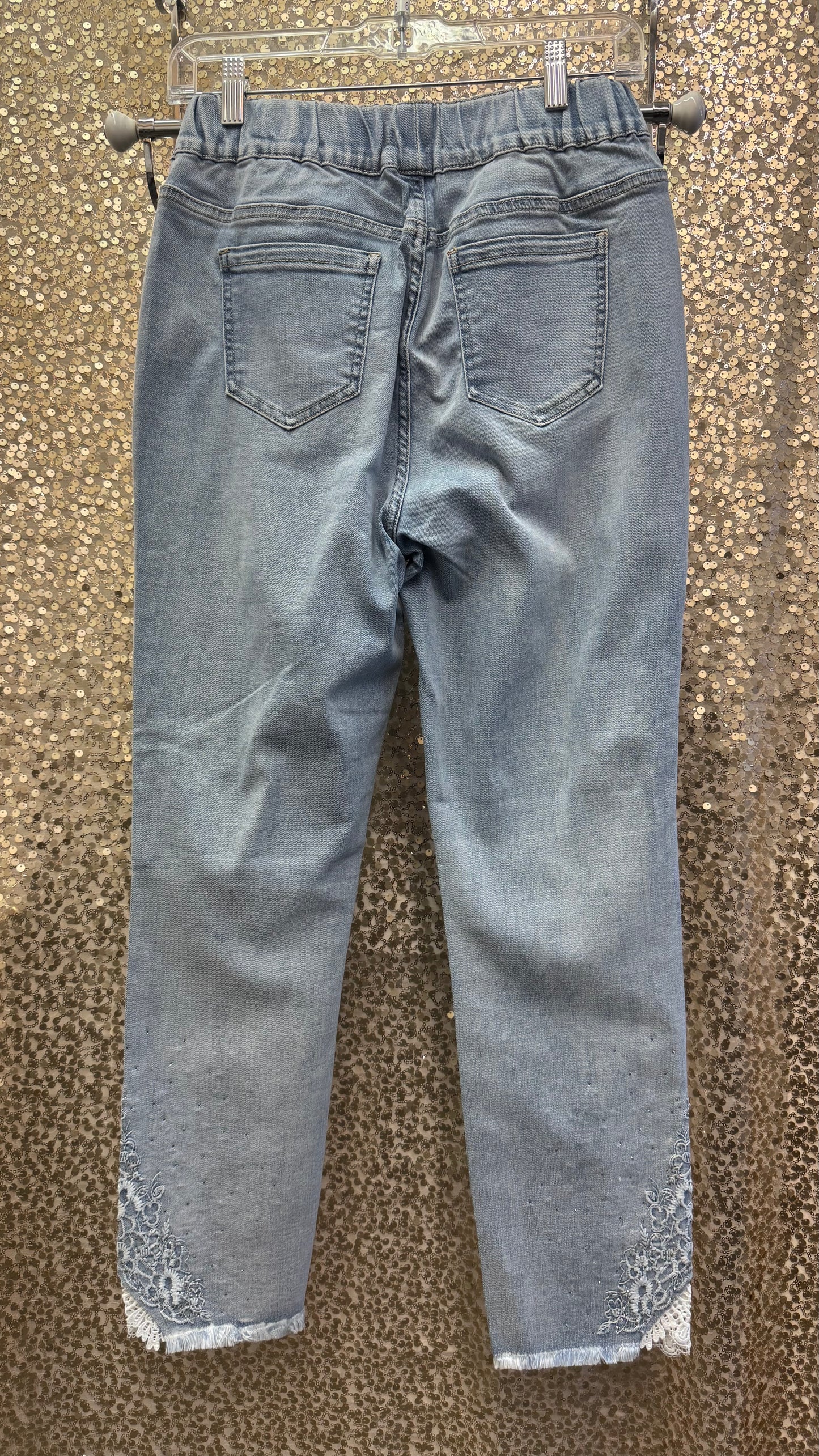 ORLY DENIM JEAN W/LACE INSERT ON HEM PULL ON