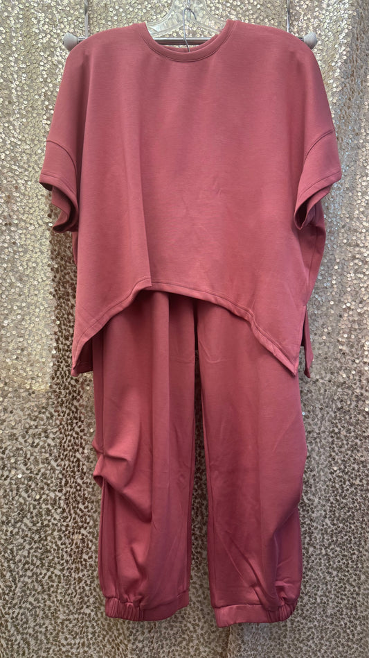 DD FLOWY TOP AND SEMI-HAREM PANT SWEATSUIT SET