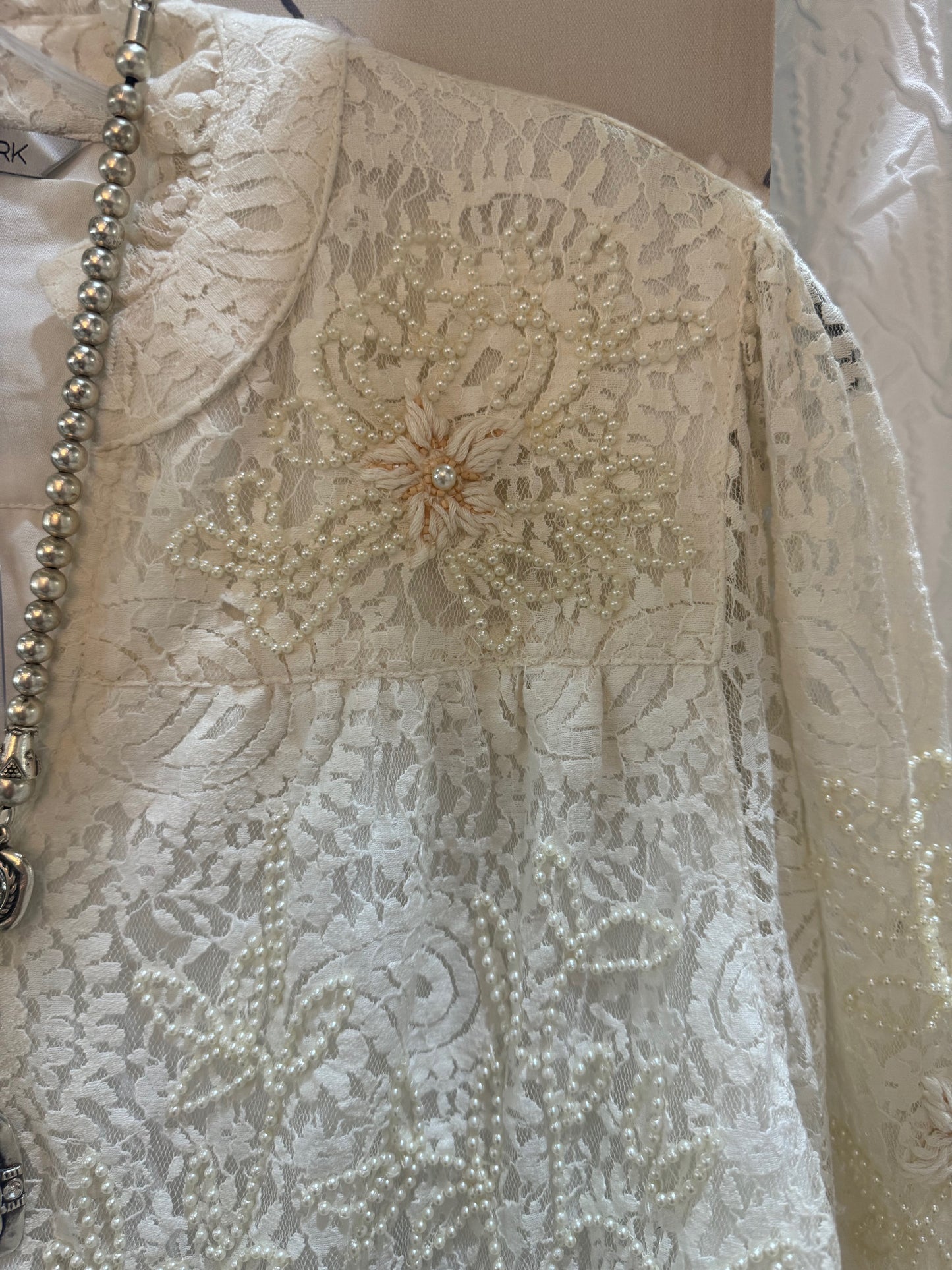 LACE MANDARIN COLLAR TUNIC