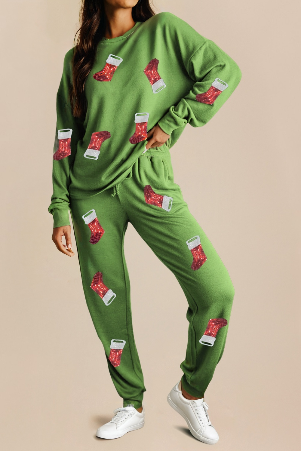 LA SEQUIN CHRISTMAS STOCKINGS GRAPHIC TWO PIECE LOUNGE SET