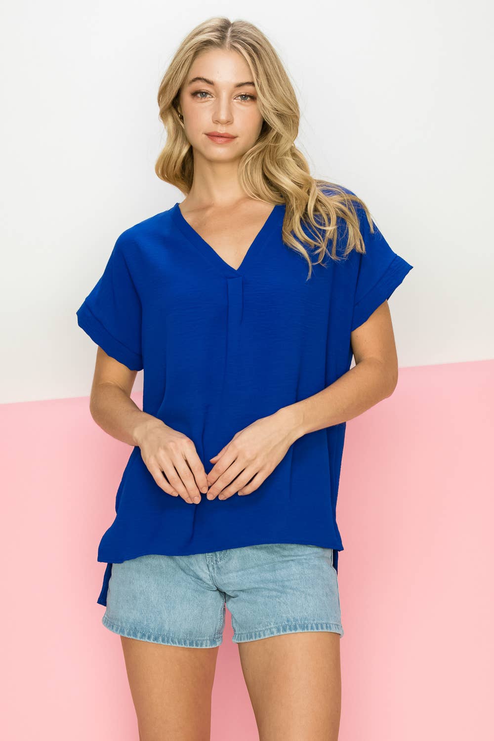 FSL SHORT SLEEVE RELAXED FIT WOVEN V NECK TOP