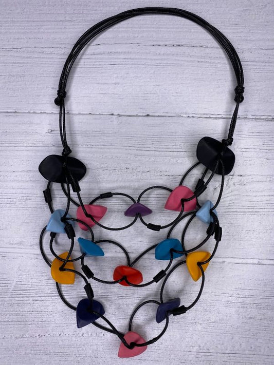 MULTI COLORED LAYERED NECKLACE
